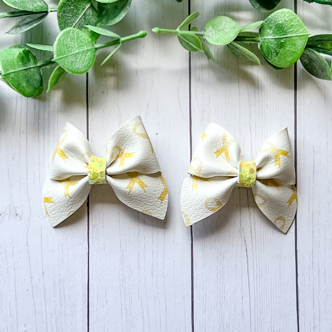 Yellow Ribbon Itty Bitty Piggies