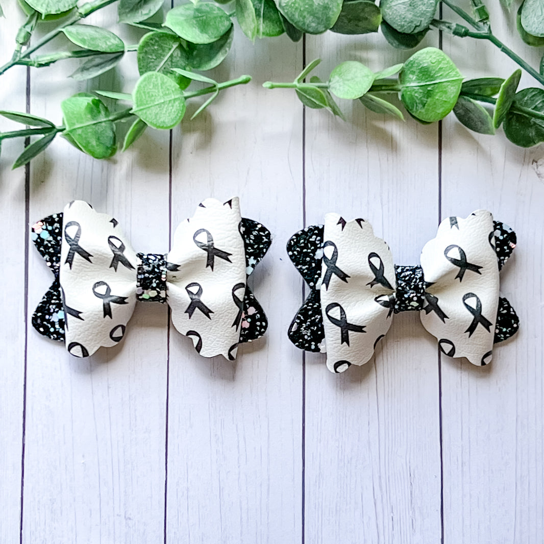Black Ribbon Piggies