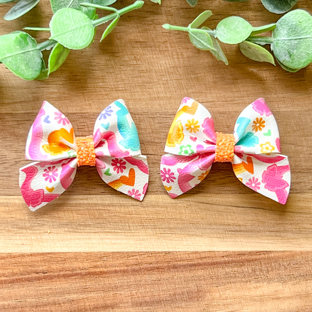 Groovy Butterflies Itty Bitty Piggies