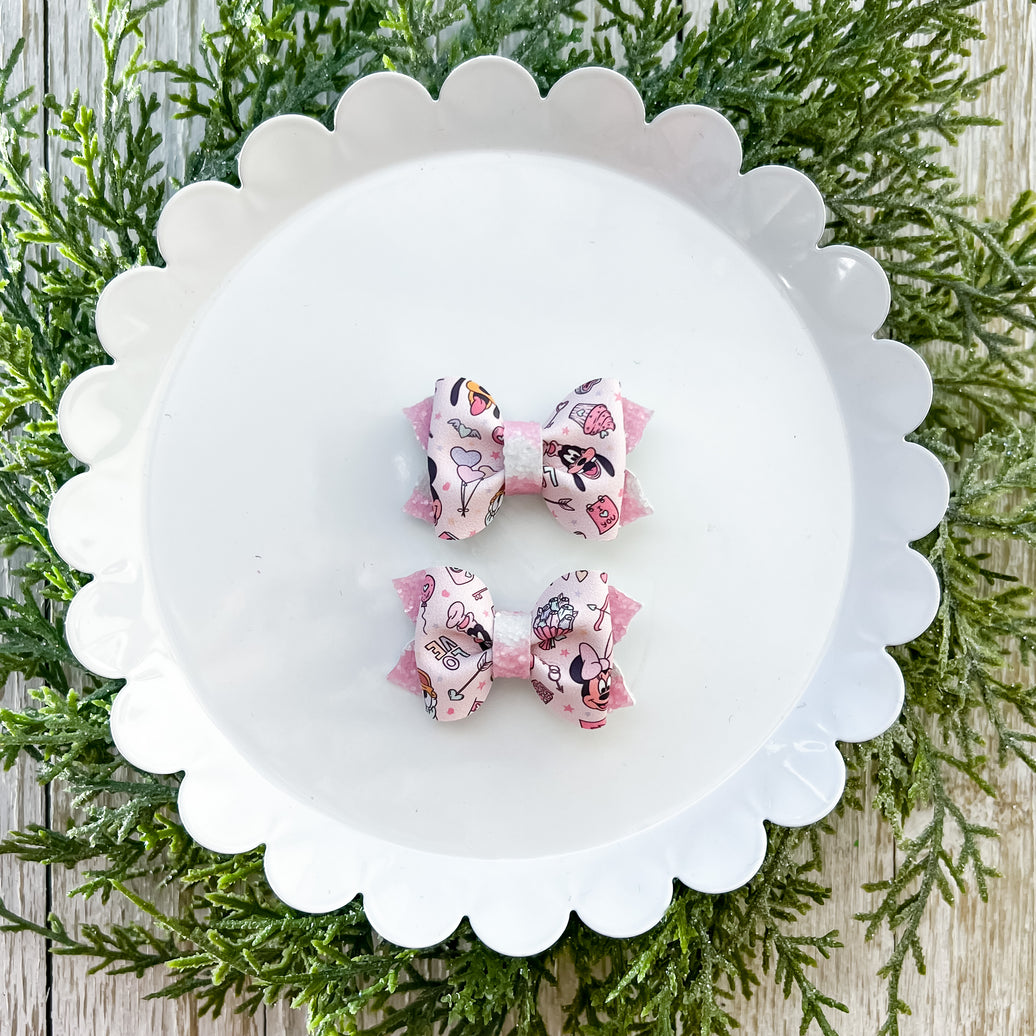 Mouse & Friends V-Day Itty Bitty Piggies