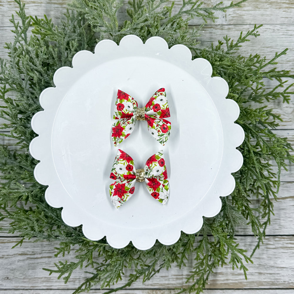 Poinsettia Itty Bitty Piggies