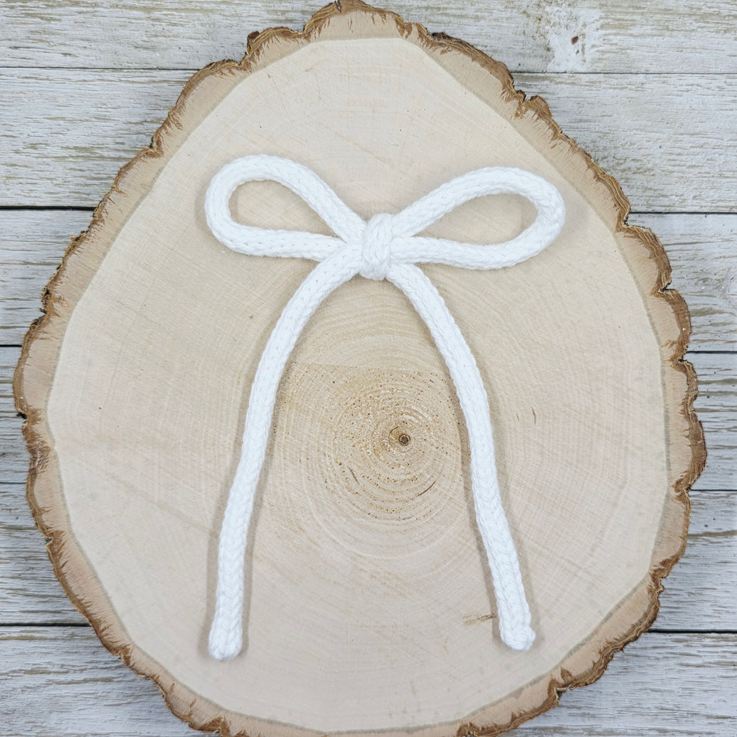 White Knitted Long Tail