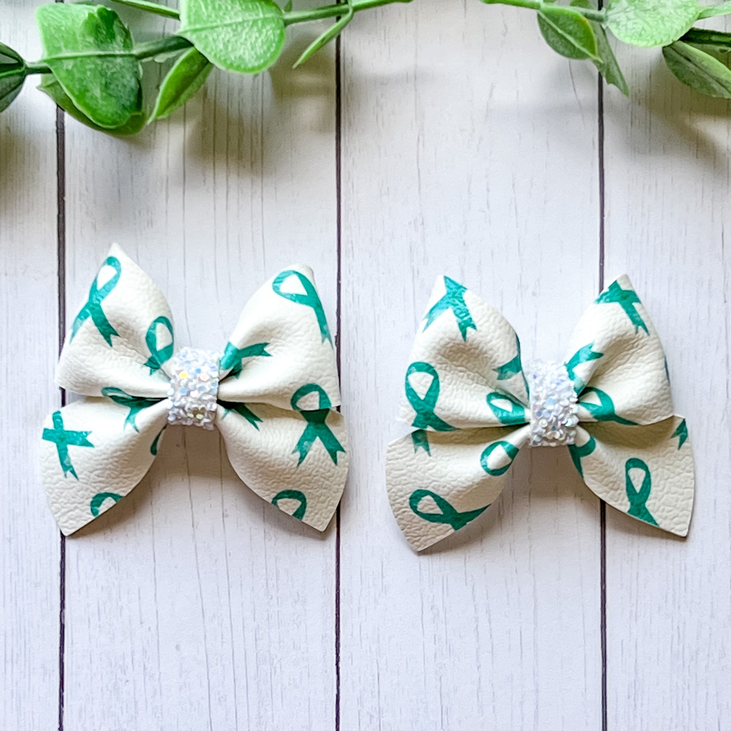 Teal Ribbon Itty Bitty Piggies