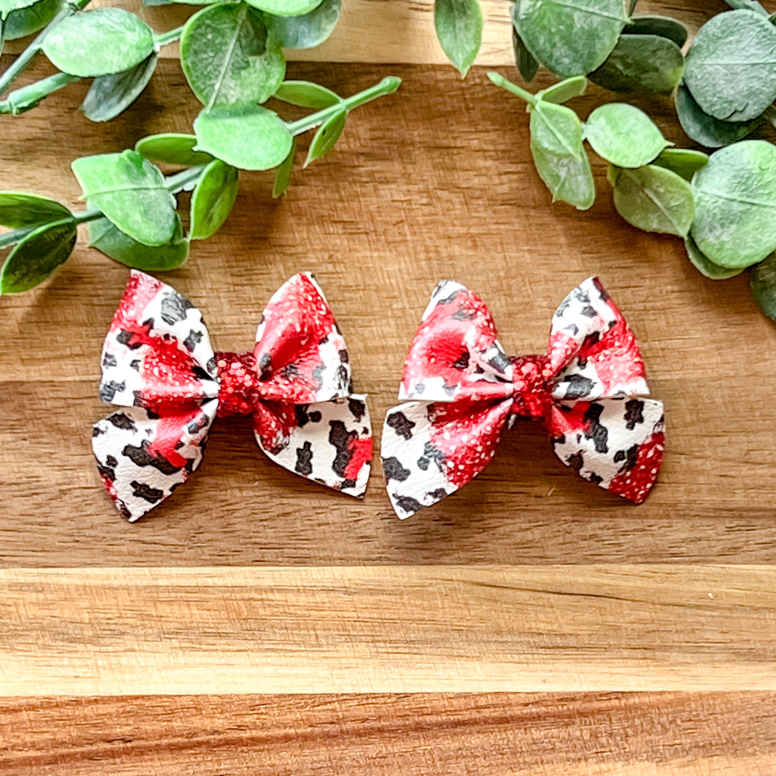 Red Glitter Cow Itty Bitty Piggies
