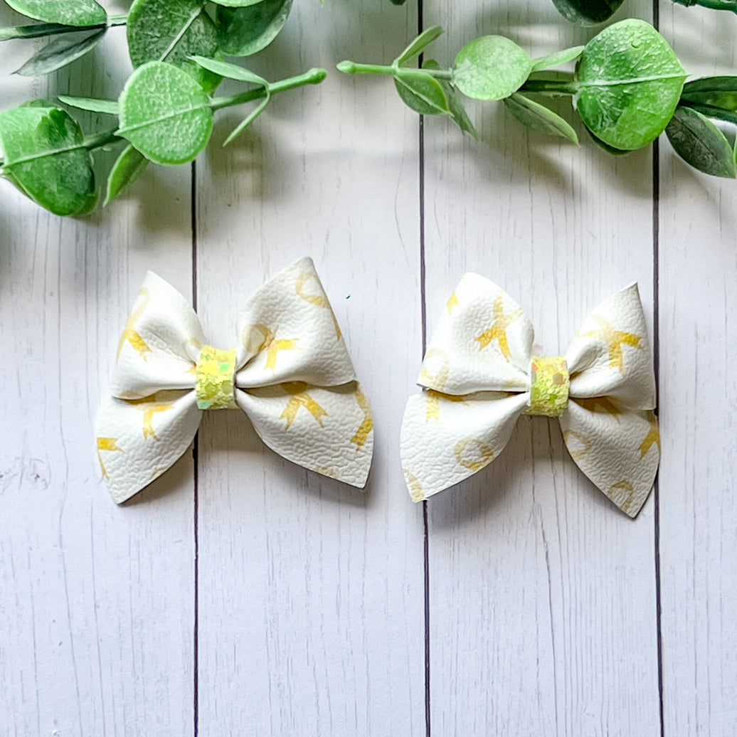 Yellow Ribbon Itty Bitty Piggies