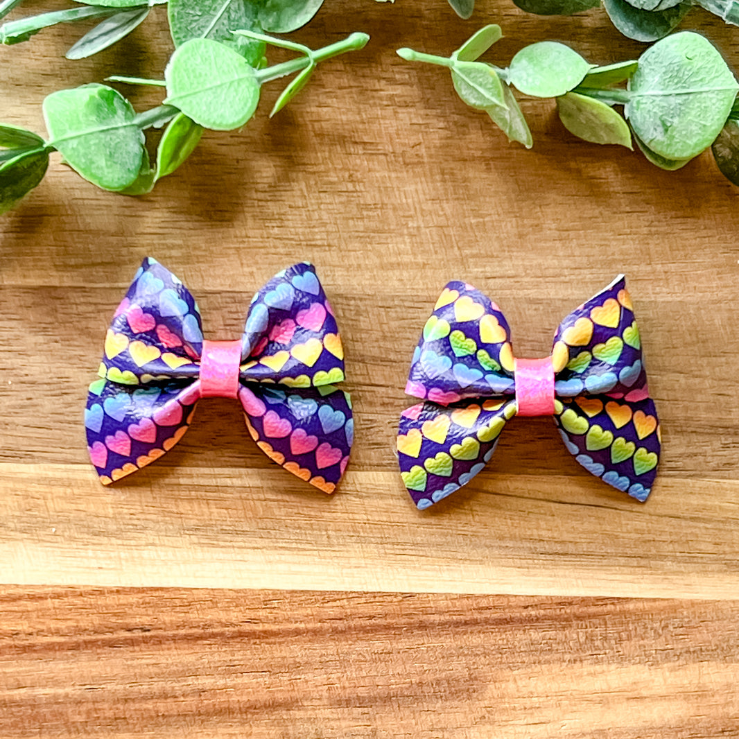 Neon Heart Itty Bitty Piggies